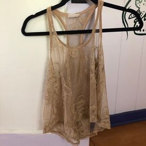 Shimmery gold tank top ✴